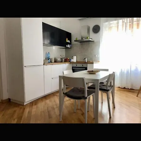 Apartamento La Casa Di Marta E Francesco Roma